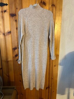 Ribbed Turtleneck Long-Sleeve Dress - Light Beige